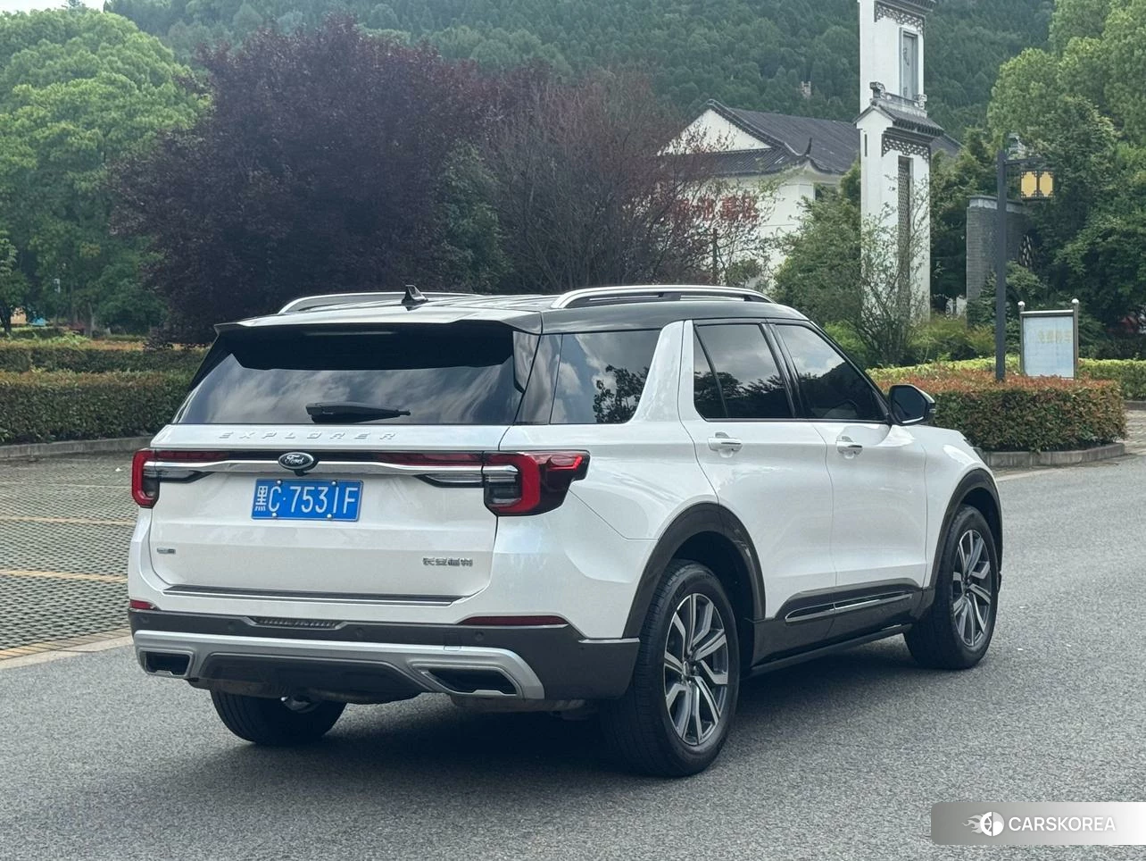Ford Explorer id 4467692 из Китая 10