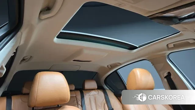 BMW 5 Series (G30) id 3622526 из Кореи 10