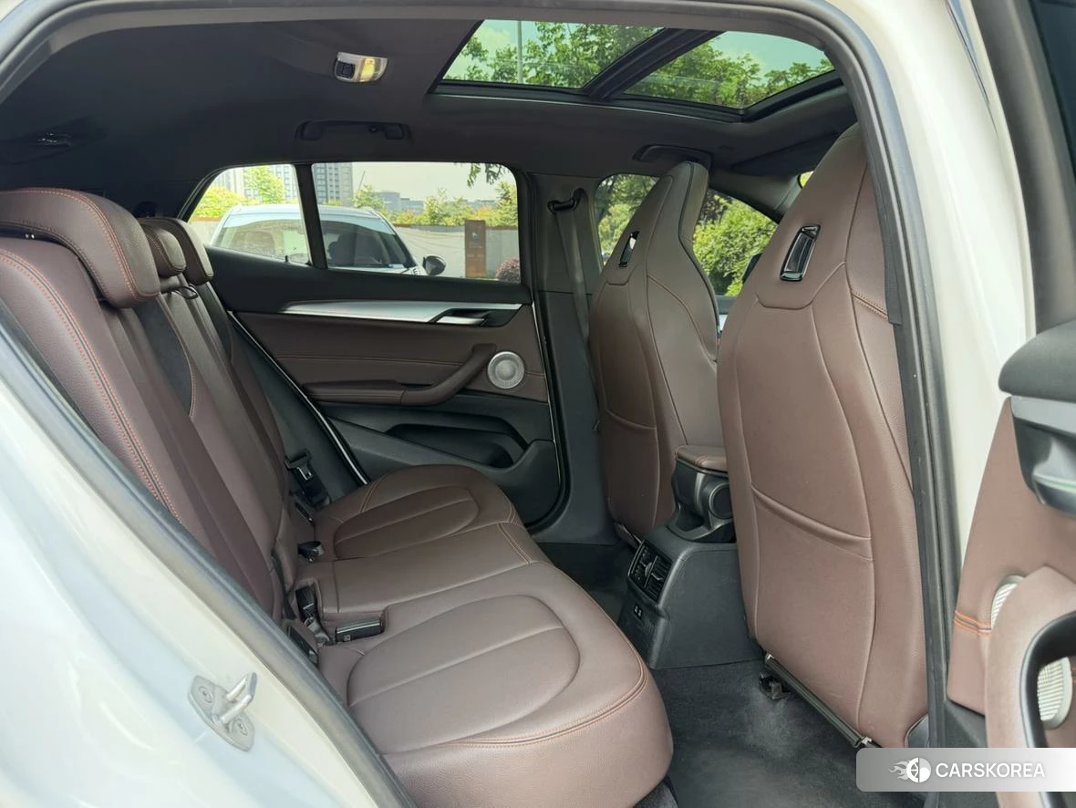 BMW X2 id 4486377 из Китая 10