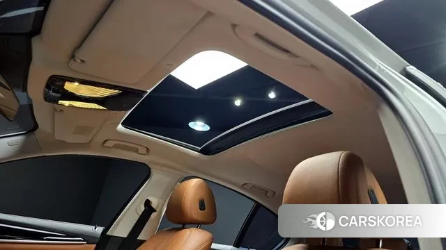 BMW 5 Series (G30) id 3045508 из Кореи 10