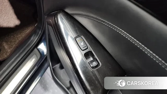 Kia K7 Premier Hybrid id 3336156 из Кореи 10