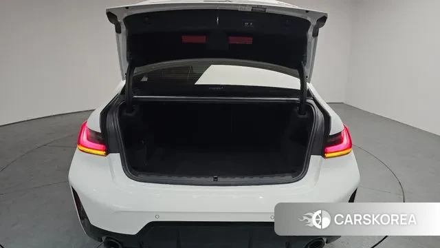 BMW 3 Series (G20) id 3696713 из Кореи 10