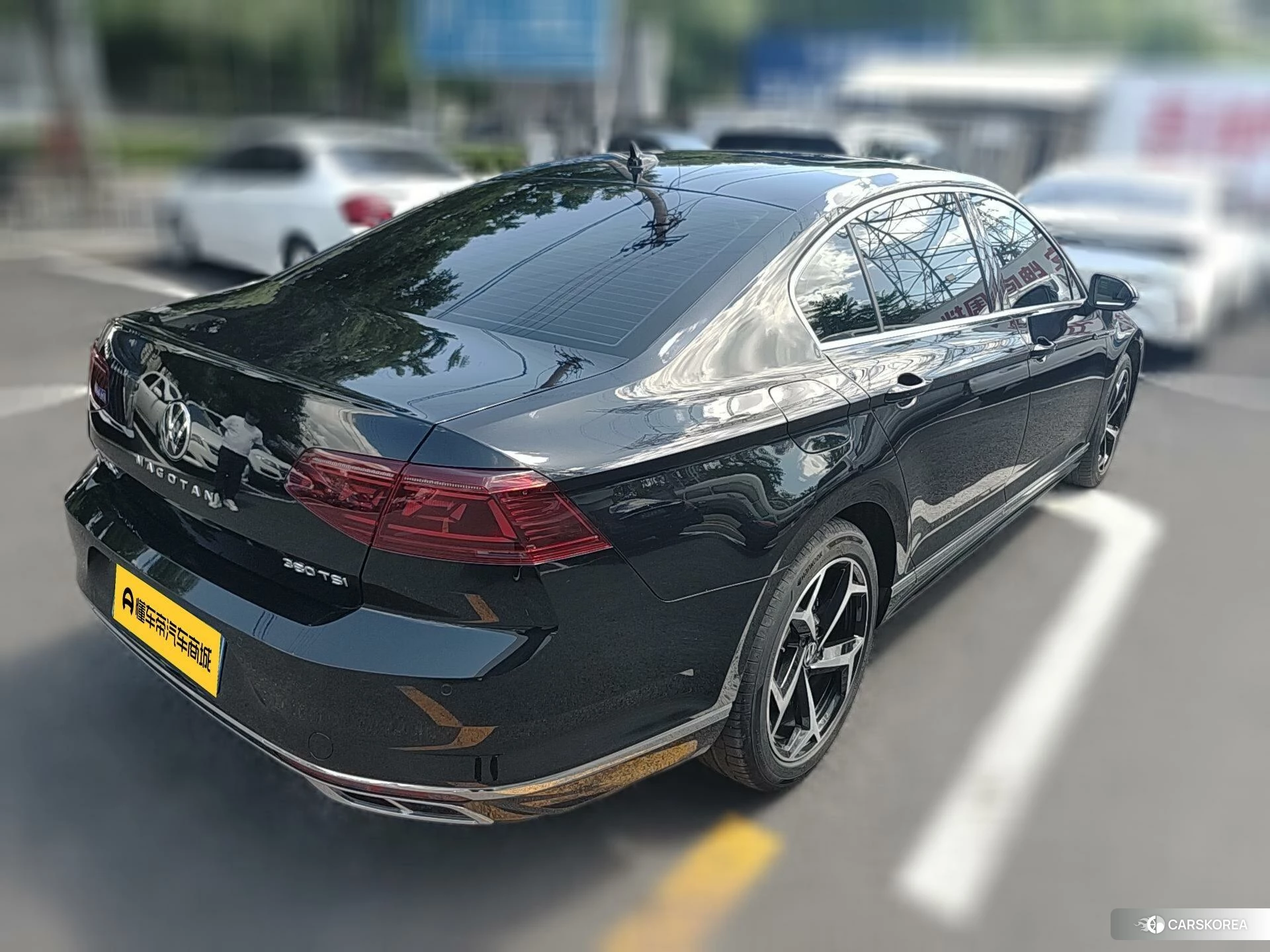 Volkswagen Magotan id 4441358 из Китая 10