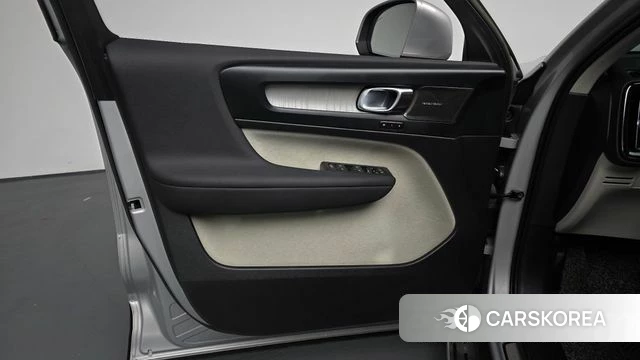 Volvo XC40 id 4863708 из Кореи 10