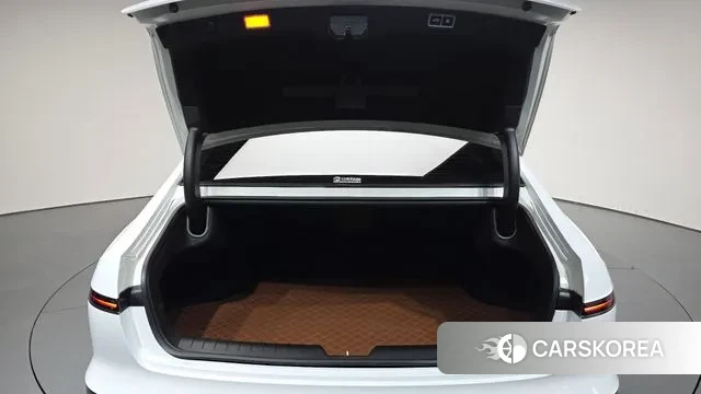 Hyundai Grandeur (GN7) id 3278451 из Кореи 10