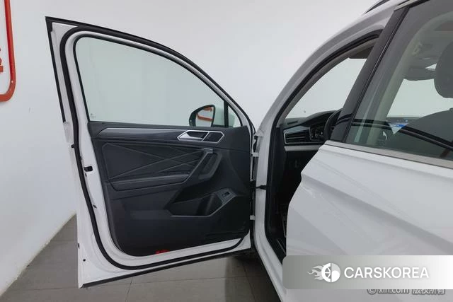 Volkswagen Tiguan L id 3983150 из Китая 10