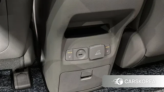 Kia The New Carnival id 3709439 из Кореи 10