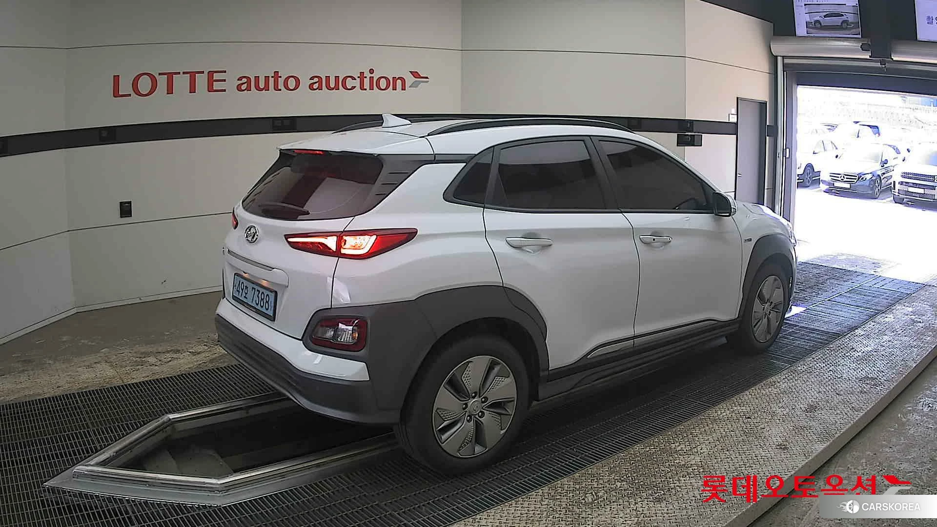 Hyundai KONA Electric id 3882054 из Кореи 10