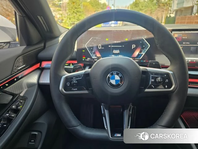 BMW 5 Series (G60) id 3896398 из Кореи 10