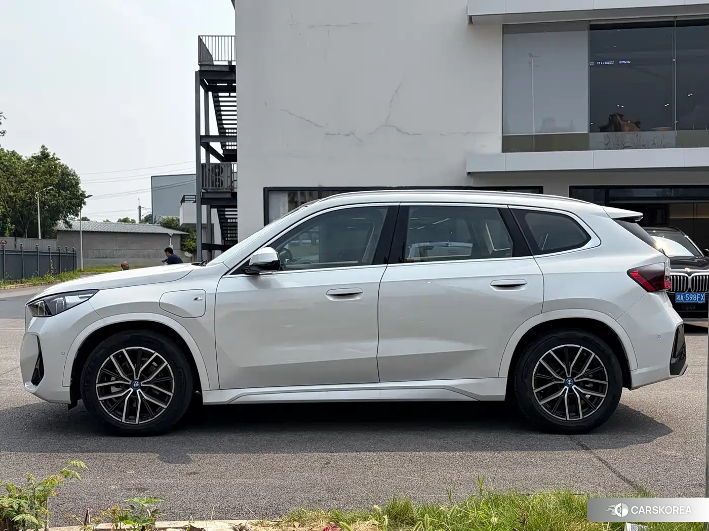 BMW iX1 id 4681250 из Китая 10