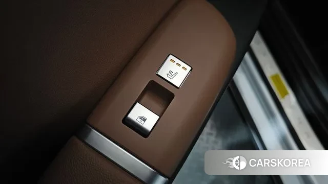 Hyundai Grandeur (GN7) id 3426119 из Кореи 10