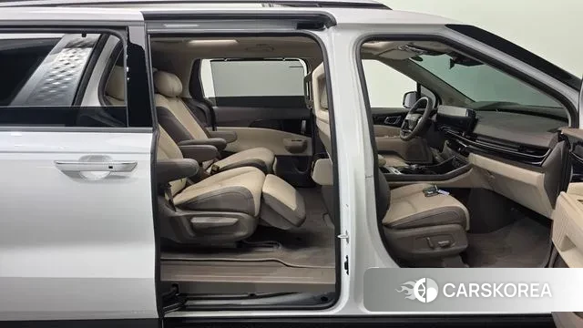 Kia The New Carnival 4th Generation id 3332735 из Кореи 10