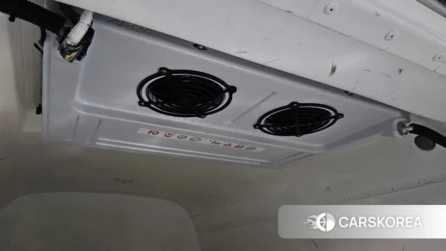 Hyundai The New Grand Starex id 3789513 из Кореи 10