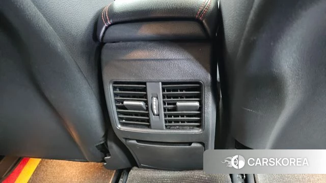 Mercedes-Benz GLA-Class X156 id 4563353 из Кореи 10