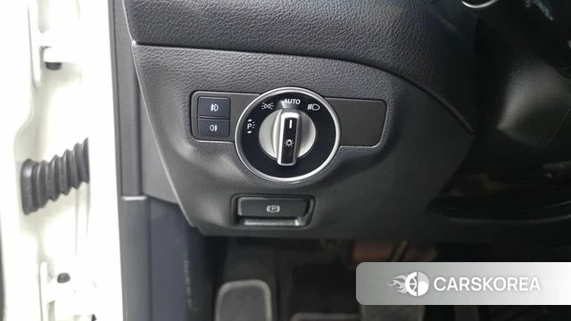 Mercedes-Benz GLA-Class X156 id 4520304 из Кореи 10