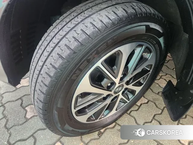 Hyundai The New Grand Starex id 3042299 из Кореи 10