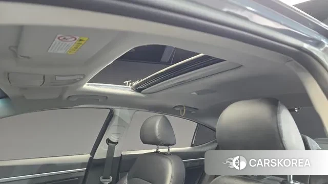 Hyundai The New Avante AD id 3748421 из Кореи 10