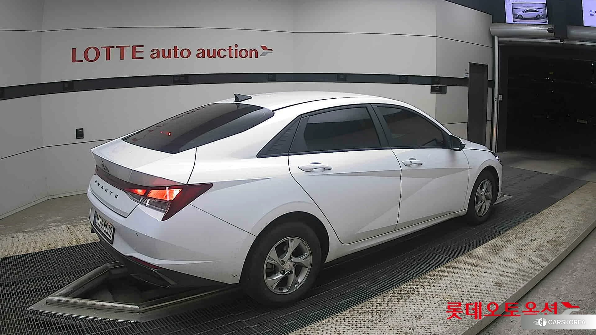 Hyundai Avante id 4296800 из Кореи 10