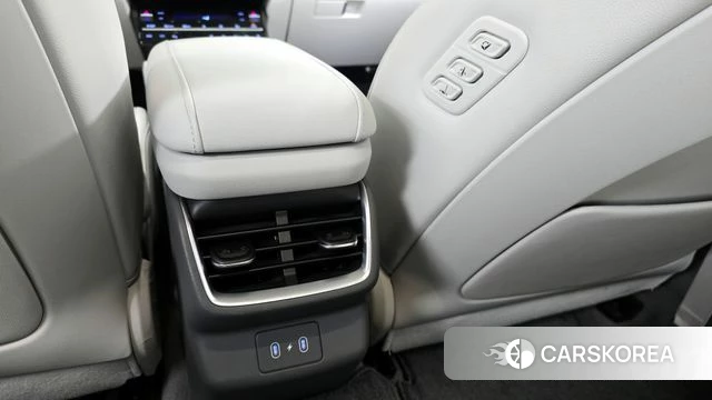 Hyundai Grandeur Hybrid (GN7) id 3841873 из Кореи 10