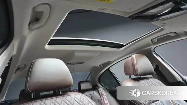 BMW 5 Series (G30) id 3611954 из Кореи 10