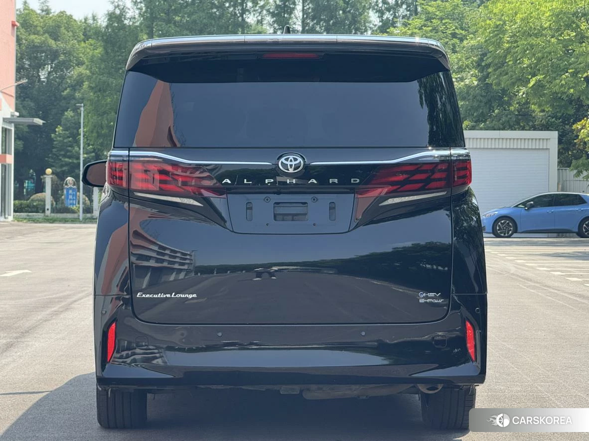 Toyota Elfa id 4511024 из Китая 10
