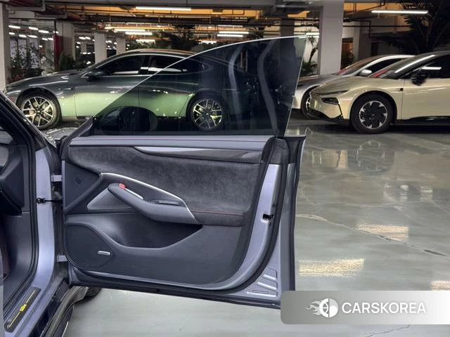 Xiaomi Car Xiaomi SU7 Ultra id 3919360 из Китая 10