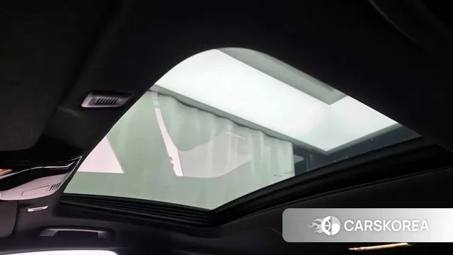 BMW 5 Series (G30) id 3736267 из Кореи 10