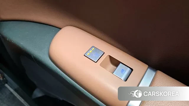 Hyundai Grandeur (GN7) id 3758825 из Кореи 10