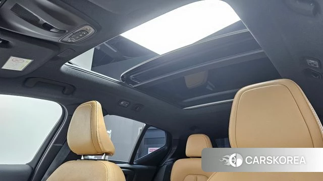 Volvo XC40 id 3795231 из Кореи 10