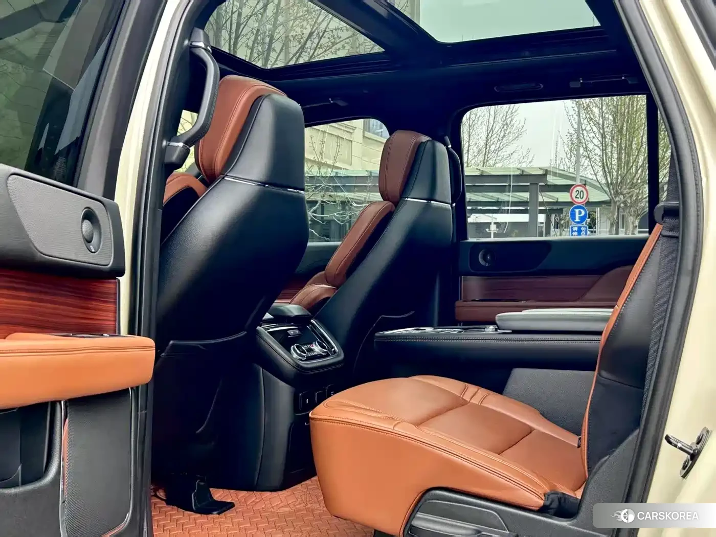 Lincoln Navigator id 4554084 из Китая 10