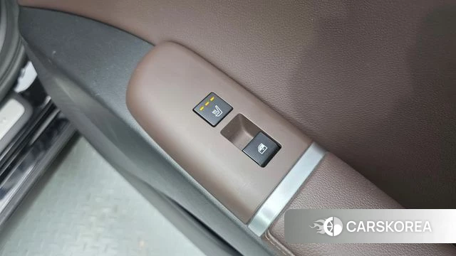Hyundai Grandeur (GN7) id 4349615 из Кореи 10