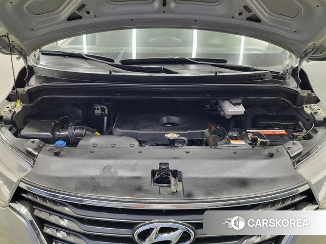 Hyundai The New Grand Starex id 3852820 из Кореи 10