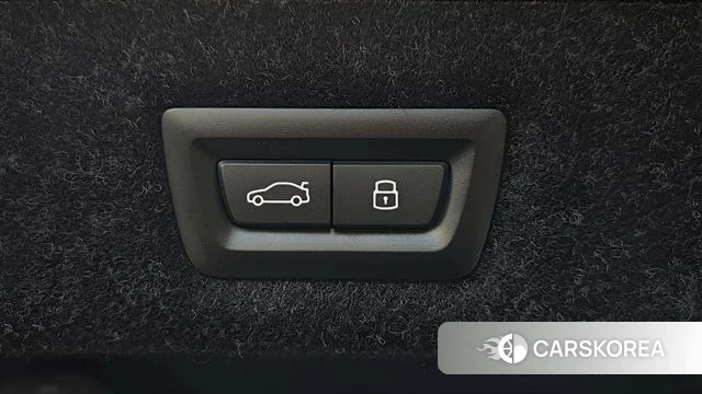BMW 5 Series (G30) id 3793523 из Кореи 10