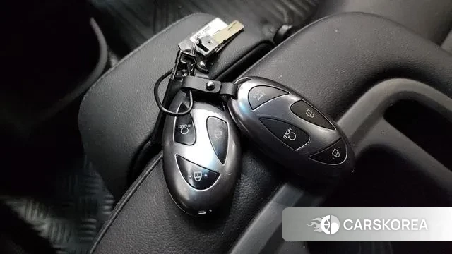 Hyundai Staria id 3624415 из Кореи 10