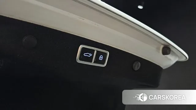 Hyundai Grandeur Hybrid (GN7) id 3348189 из Кореи 10