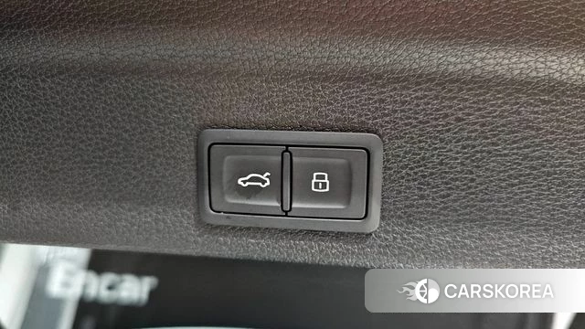 Audi Q3 (F3) id 4377281 из Кореи 10