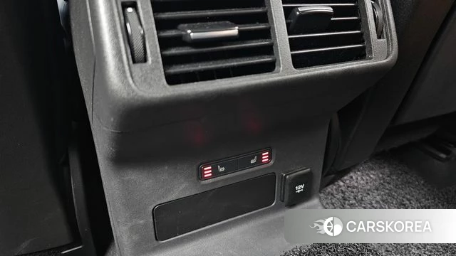 Land Rover Range Rover Velar id 4677667 из Кореи 10