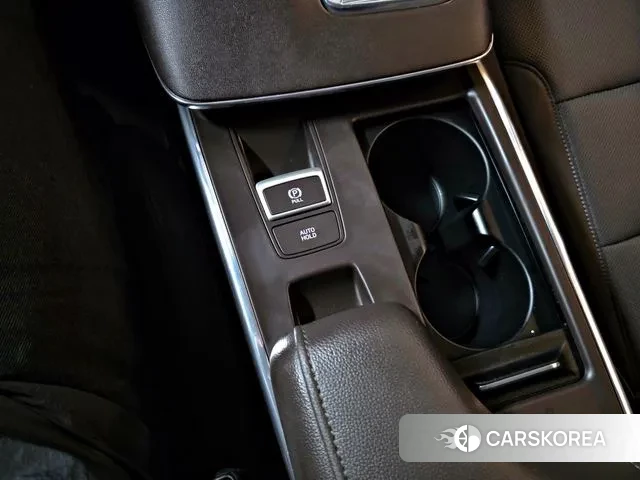 Hyundai The New Grandeur IG id 3384182 из Кореи 10