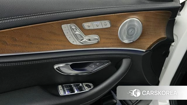 Mercedes-Benz E-Class W213 id 4304628 из Кореи 10