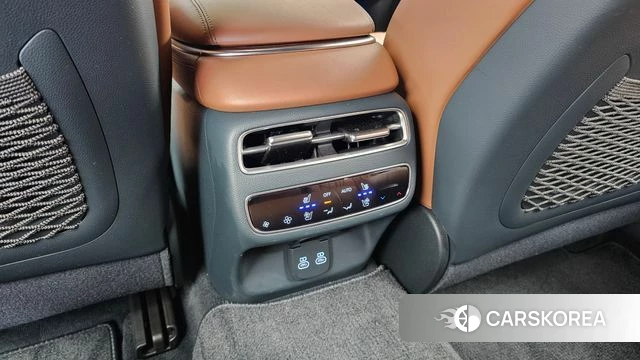 Genesis GV70 id 4565941 из Кореи 10