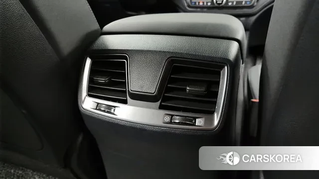 Ssangyong The New Rexton Sports Cannes id 3028032 из Кореи 10