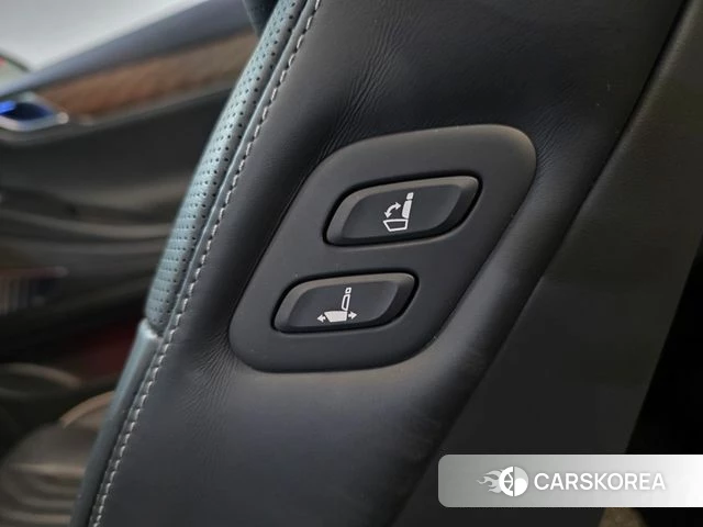 Genesis G80 (RG3) id 4453374 из Кореи 10