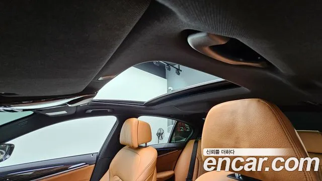 BMW 5 Series (G30) id 2824627 из Кореи 10