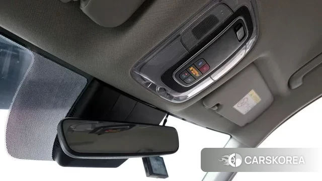 Hyundai Avante Hybrid (CN7) id 3777453 из Кореи 10