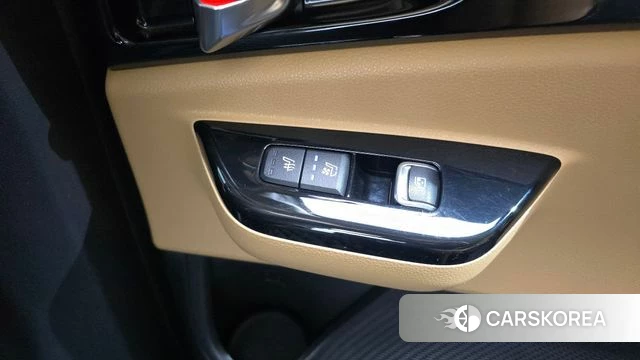 Kia Carnival 4th generation id 3940704 из Кореи 10