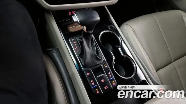 Kia The New Carnival id 2790656 из Кореи 10