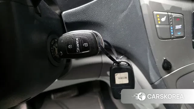 Hyundai The New Grand Starex id 3028913 из Кореи 10