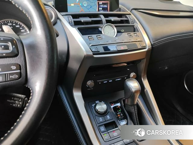 Lexus NX id 4262354 из Китая 10