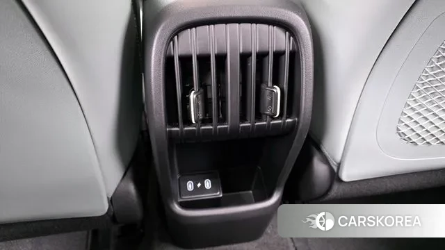 Hyundai Kona (SX2) id 3659153 из Кореи 10