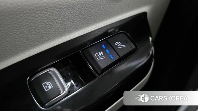 Kia Carnival 4th generation id 4302908 из Кореи 10
